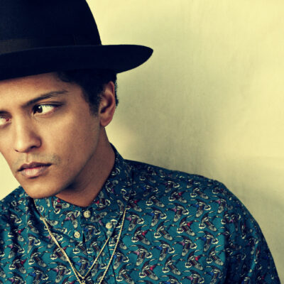 Bruno Mars Scores First No. 1 Album on Billboard