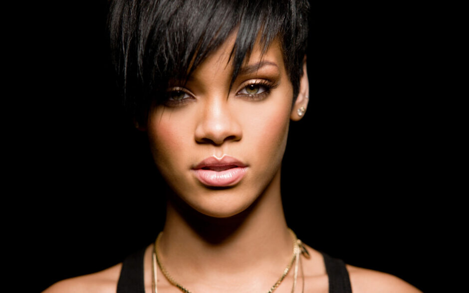 Rihanna the Most Obsessed Over Woman of 2012