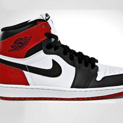 Can I Kick It? | Air Jordan I – Black Toe