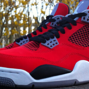 toro bravo jordan nike 2