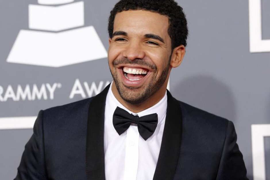 Drake Drops Four New Tracks: Over Here, The Motion, Jodeci and Versace.