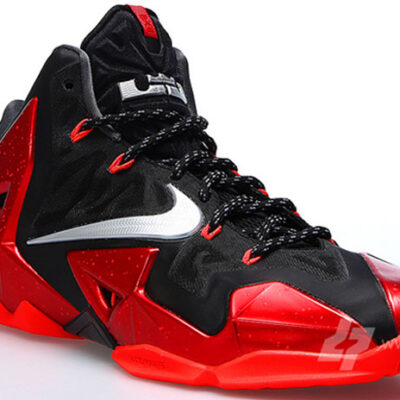 Can I Kick It? | Nike LeBron XI – Heat