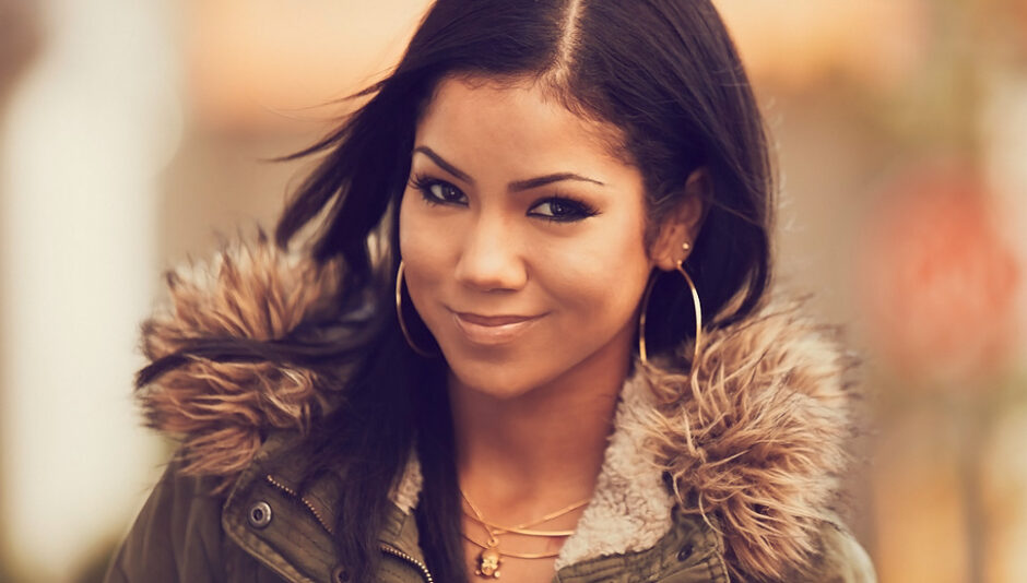 Video: Jhene Aiko – B’s + H’s