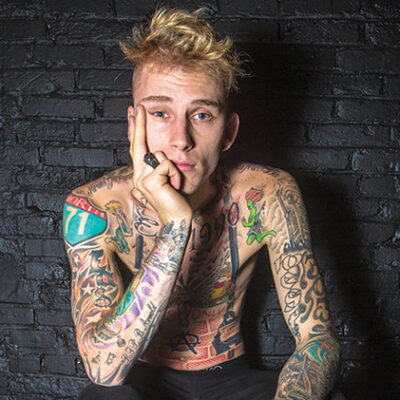 Video: Machine Gun Kelly – Alpha Omega