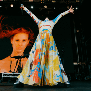 VERA BLUE